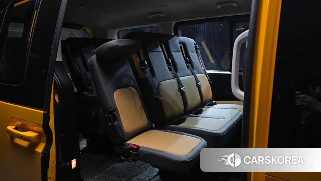 Hyundai Staria 2024 Желтый из Кореи, фото 2