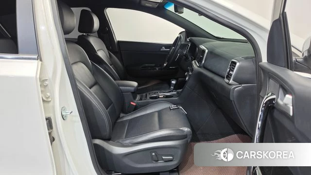 Kia Sportage The Bold 2018 Белый из Кореи, фото 2