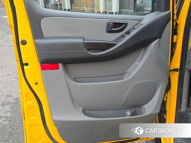 Hyundai The New Grand Starex 2020 Желтый из Кореи, фото 2