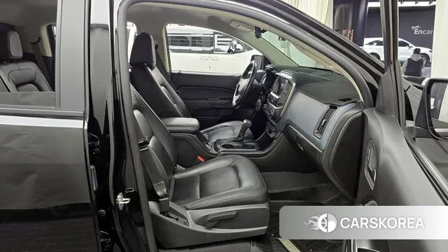 Chevrolet (GM Daewoo) Real New Colorado 2021 Черный из Кореи, фото 2