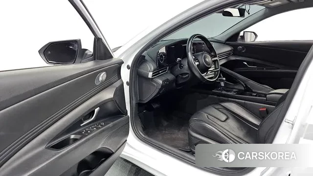 Hyundai Avante (CN7) 2022 Белый из Кореи, фото 2