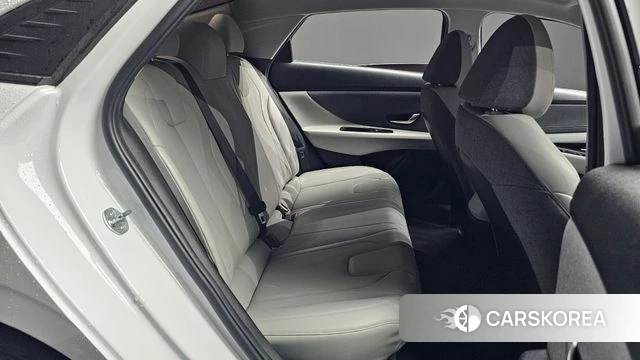 Hyundai Avante (CN7) 2021 Белый из Кореи, фото 2