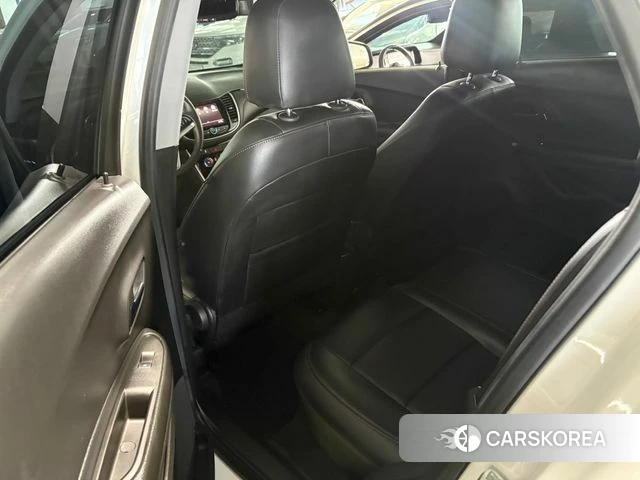 Chevrolet (GM Daewoo) The New Trax 2021 Белый из Кореи, фото 2