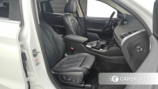 BMW X4 (G02) 2024 Белый из Кореи, фото 2