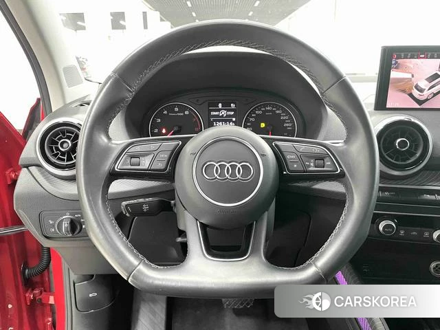 Audi Q2L 2022 Красный из Китая, фото 2