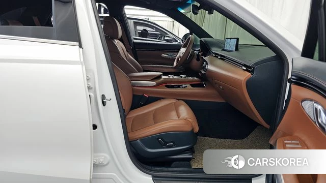 Genesis GV70 id 4249940 из Кореи 2