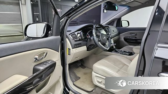 Kia The New Carnival 2018 Черный из Кореи, фото 2