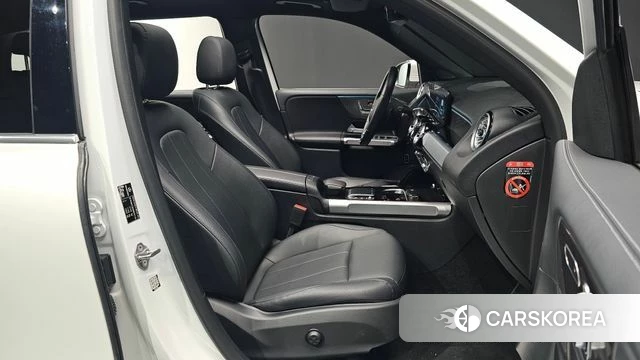 Mercedes-Benz GLB-Class X247 2022 Белый из Кореи, фото 2