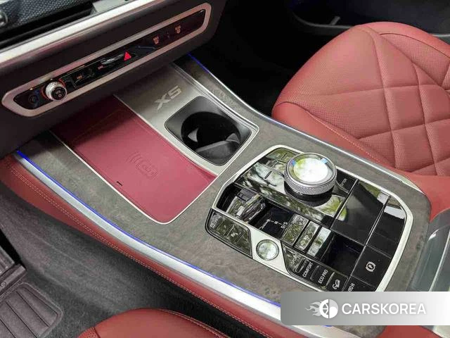 BMW X5 2024 Черный из Китая, фото 2
