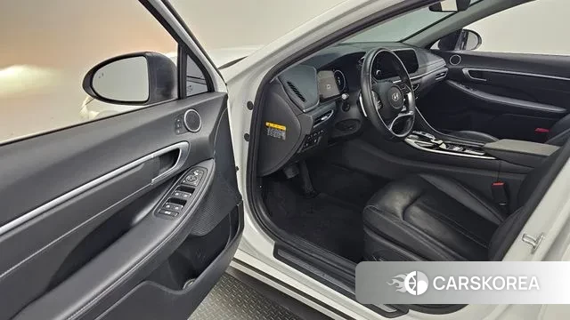 Hyundai Sonata (DN8) 2019 Белый из Кореи, фото 2
