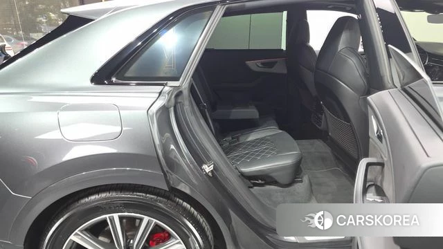 Audi Q8 (4M) 2021 Серый из Кореи, фото 2