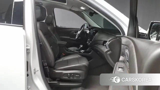Chevrolet (GM Daewoo) Traverse 2021 Белый из Кореи, фото 2