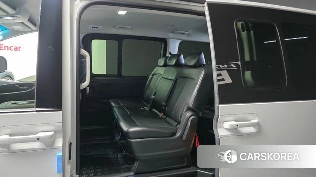 Hyundai Staria 2021 Белый из Кореи, фото 2