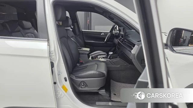 Ssangyong The New Rexton Sports Cannes 2023 Белый из Кореи, фото 2