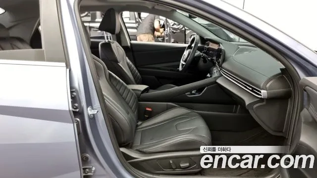 Hyundai The New Avante (CN7) 2023 Светло-серебряный цвет из Кореи, фото 2