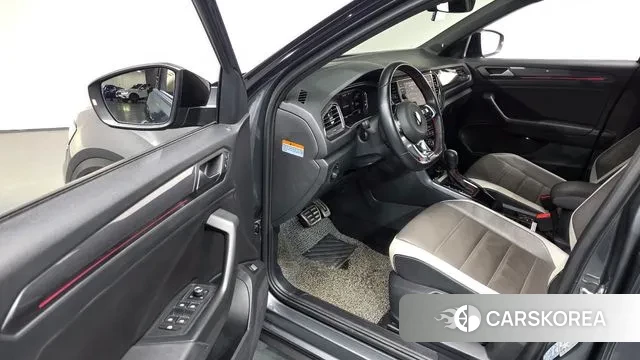 Volkswagen T-Roc 2022 Серый из Кореи, фото 2