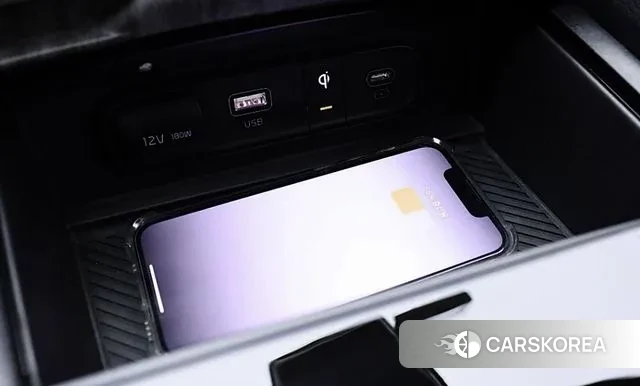 Kia Sportage 5th Generation 2024 Белый из Кореи, фото 2