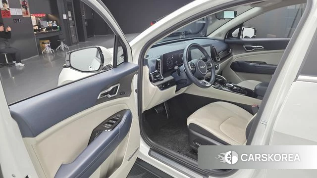 Kia Sportage 5th Generation 2022 Белый из Кореи, фото 2