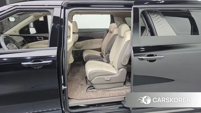 Kia The New Carnival 4th Generation 2024 Черный из Кореи, фото 2