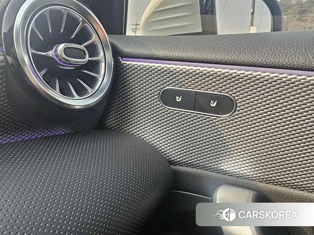 Mercedes-Benz A-Class W177 2021 Белый из Кореи, фото 2