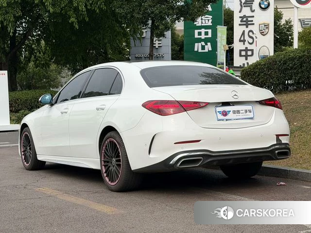 Mercedes-Benz Class C 2023 Белый из Китая, фото 2