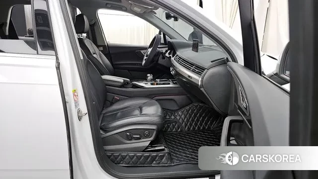 Audi Q7 (4M) 2019 Белый из Кореи, фото 2