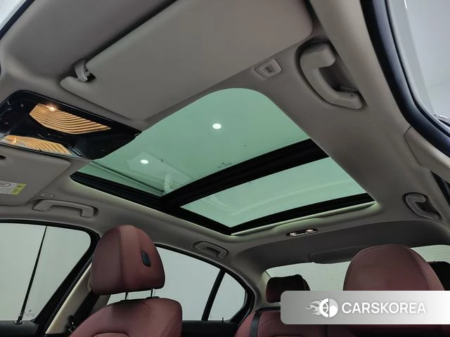 BMW 3 series 2021 Белый из Китая, фото 2