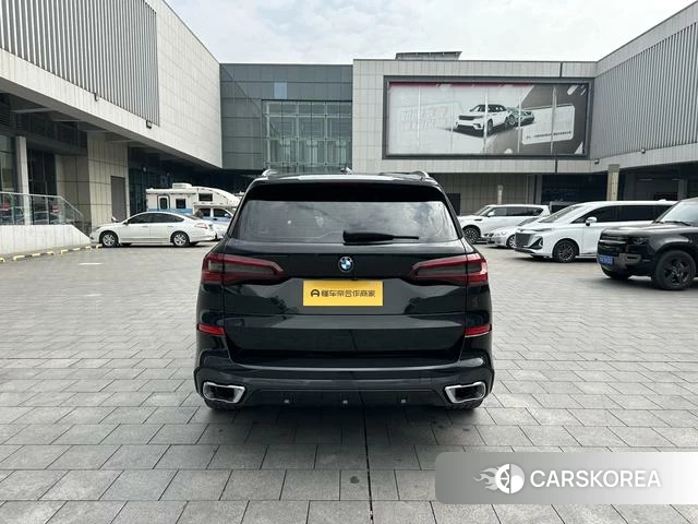BMW X5 2022 Черный из Китая, фото 2
