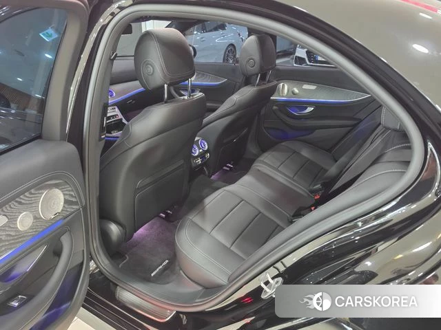 Mercedes-Benz E-Class W213 2022 Черный из Кореи, фото 2