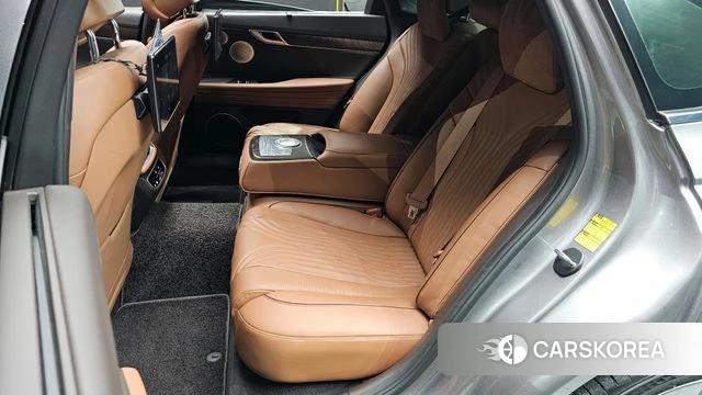 Genesis G80 (RG3) 2021 Серебряный из Кореи, фото 2