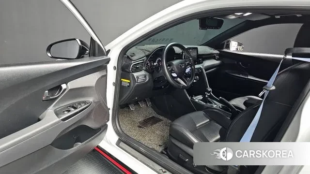 Hyundai Veloster (JS) 2019 Белый из Кореи, фото 2