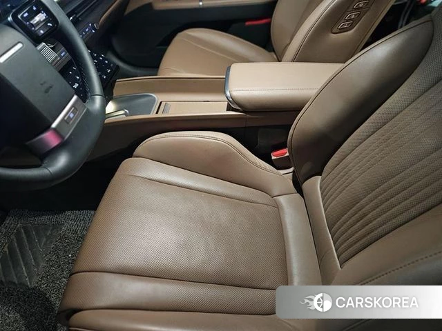 Hyundai Grandeur Hybrid (GN7) 2023 Черный из Кореи, фото 2