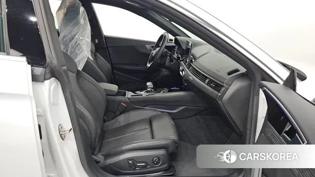 Audi A5 (F5) 2023 Белый из Кореи, фото 2