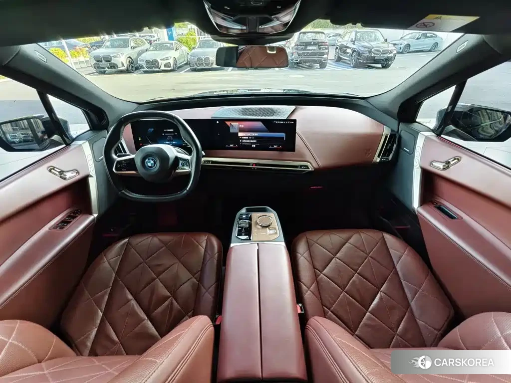 BMW iX 2023 Черный из Китая, фото 2