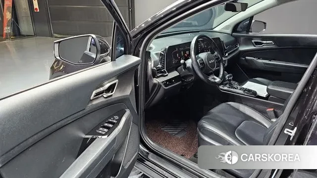 Kia Sportage 5th Generation 2021 Черный из Кореи, фото 2