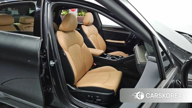 Kia K5 3rd generation 2022 Серый из Кореи, фото 2