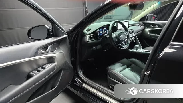 Genesis The New G70 2022 Черный из Кореи, фото 2