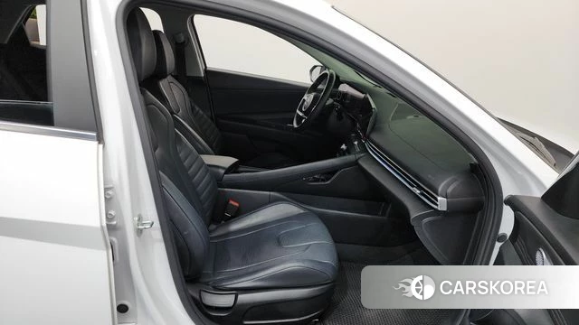 Hyundai Avante Hybrid (CN7) 2021 Белый из Кореи, фото 2