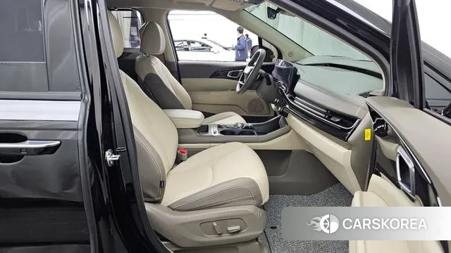 Kia The New Carnival 4th Generation 2025 Черный из Кореи, фото 2