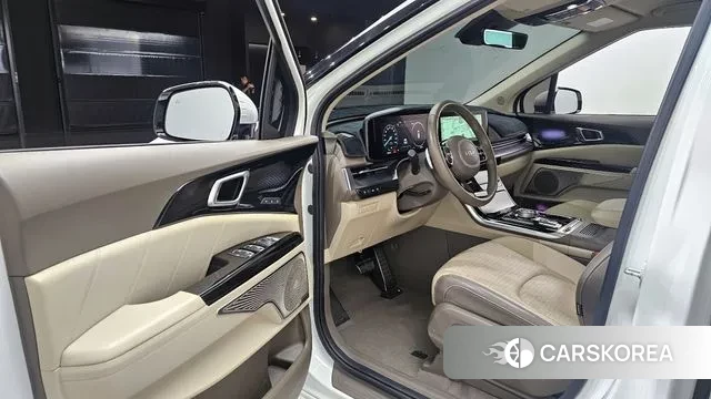 Kia Carnival 4th generation 2023 Белый из Кореи, фото 2