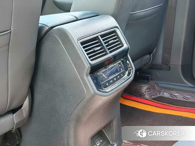 Volkswagen Tourang 2023 Черный из Китая, фото 2