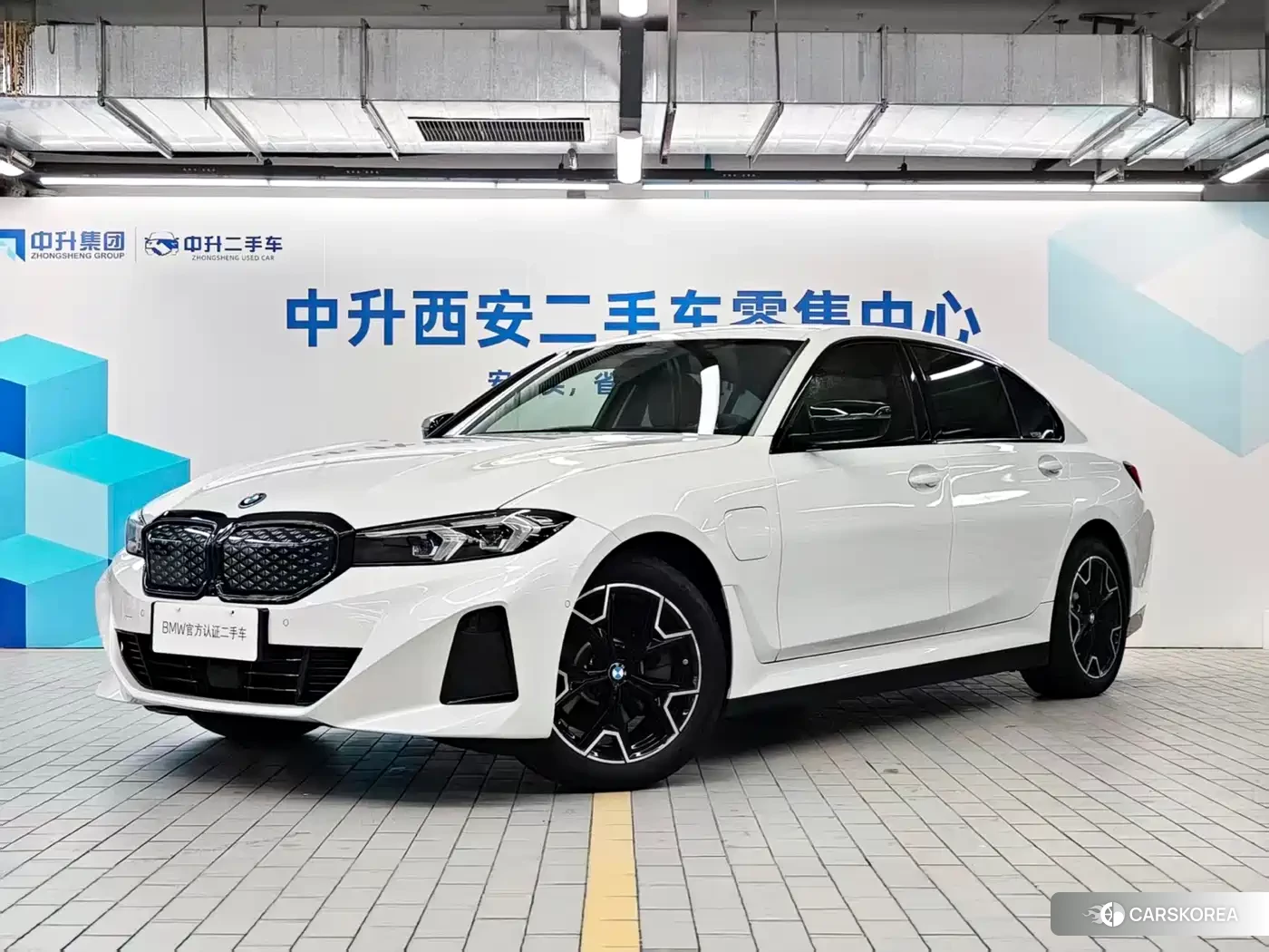 BMW i3 2026 Белый из Китая, фото 2