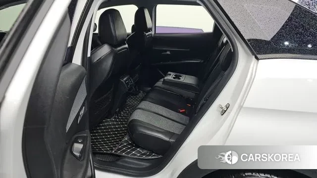 Peugeot 3008 second generation 2018 Белый из Кореи, фото 2