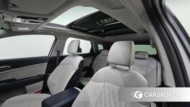 Kia Sportage 5th Generation 2021 Белый из Кореи, фото 2