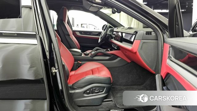 Porsche Cayenne (PO536) 2023 Черный из Кореи, фото 2