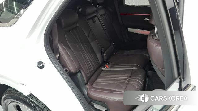 Genesis GV70 2024 Белый из Кореи, фото 2