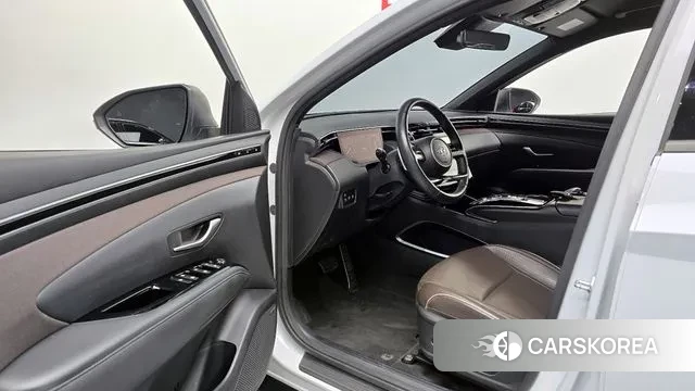 Hyundai Tucson (NX4) 2021 Белый из Кореи, фото 2