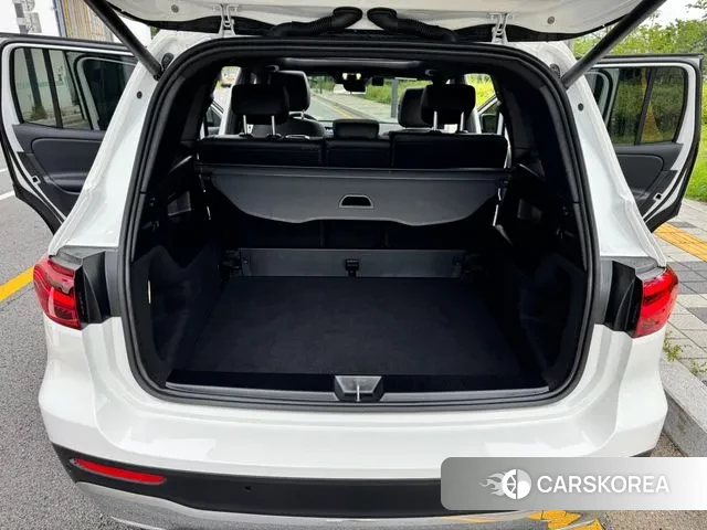 Mercedes-Benz GLB-Class X247 2024 Белый из Кореи, фото 2