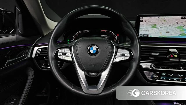 BMW 5 Series (G30) 2021 Черный из Кореи, фото 2