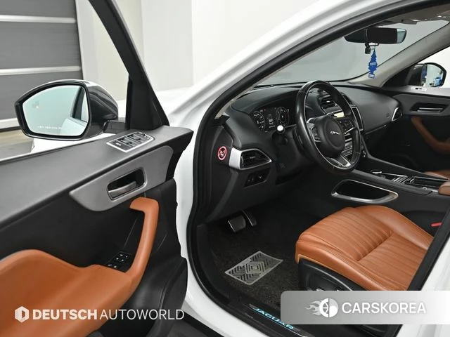 Jaguar F-PACE 2019 Белый из Кореи, фото 2